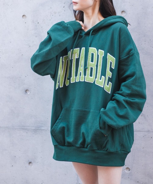 WEGO（ウィゴー）の「WEGO/ヘビーウエイト カレッジロゴBIGプルパーカ（パーカー・メンズ・ダークグリーン/ロイヤルブルー/グレー系その他/オートミール・X-LARGE/MEDIUM/LARGE）」の7枚目の写真