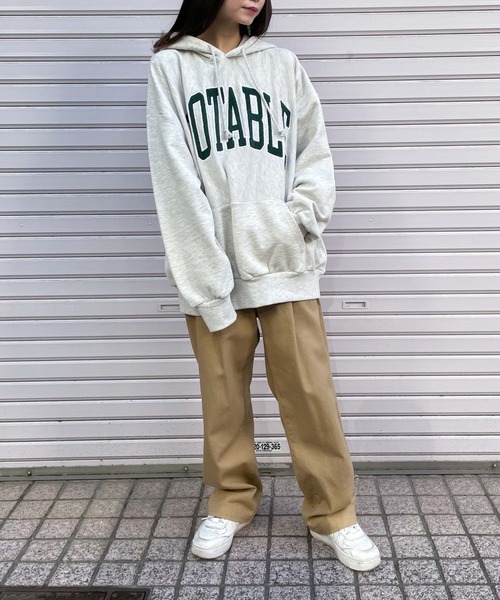 WEGO（ウィゴー）の「WEGO/ヘビーウエイト カレッジロゴBIGプルパーカ（パーカー・メンズ・ダークグリーン/ロイヤルブルー/グレー系その他/オートミール・X-LARGE/MEDIUM/LARGE）」の12枚目の写真