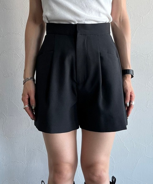 PAGEBOY（ページボーイ）の「CORE / ミニトラウザーパンツ（スラックス・レディース・オフホワイト/ブラック・SMALL/MEDIUM）」の13枚目の写真