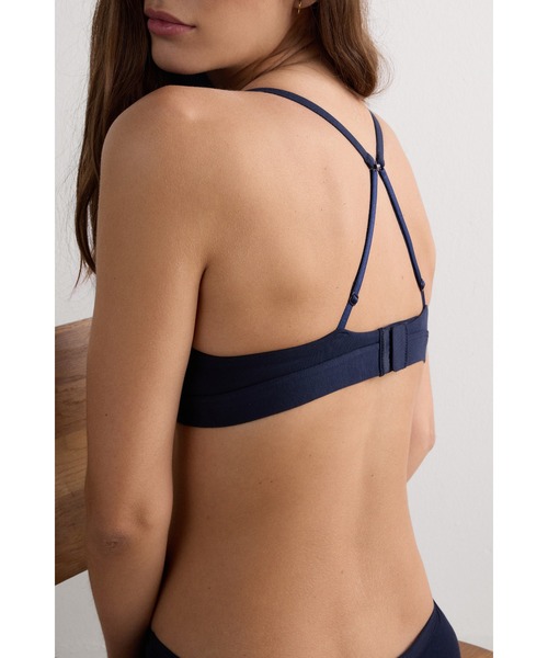 Intimissimi（インティミッシミ）の「Tiziana コットン トライアングルブラ 【ノンワイヤー 蒸れにくい ナチュラル 盛らない】（ブラジャー・レディース・ブラック/ベージュ/ブルー/ヘザーグレー/サンドベージュ/ホワイト/ヘザーチャコール・70B/70C/75B/75C/80B/85B/80C）」の18枚目の写真