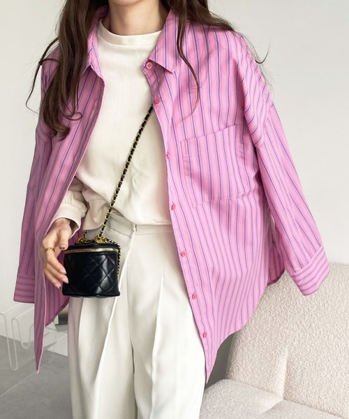 GeeRA(ジーラ)の「【9色/5サイズ展開】オーバーサイズベーシックルーズシャツ(シャツ/ブラウス・レディース・ベージュ/グリーン/ブルー/パープル/ピンク/ブラック/チェック/ホワイト系その他/ブルー系その他/ピンク系その他/ブラック系その他・XX-LARGE/LARGE/SMALL/MEDIUM/X-LARGE)」の19枚目の写真