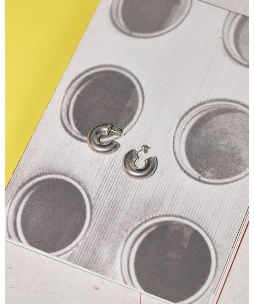 TODAYFUL（トゥデイフル）の「【TODAYFUL/トゥデイフル】チャンキーフープピアス(Silver925) 12990904（ピアス（両耳用）・レディース・シルバー/ゴールド・FREE）」の9枚目の写真