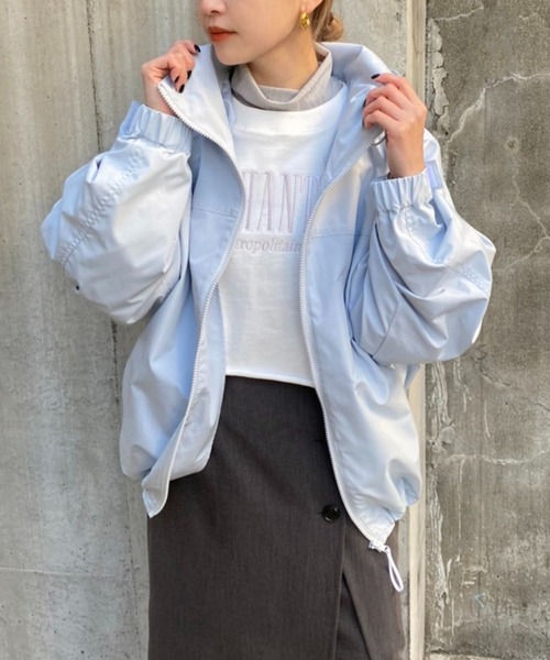 one after another NICE CLAUP（ワンアフターアナザーナイスクラップ）の「ユーティリティマウンテンパーカー（マウンテンパーカー・レディース・アイボリー/ブラック/サックスブルー/ラベンダー・FREE）」の4枚目の写真