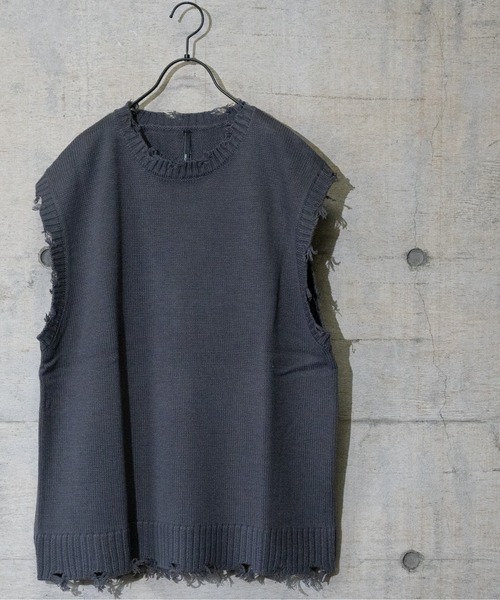 JOHN'S CLOSET(ジョンズクローゼット)の「【i】7Gバルキーダメージニットベスト(ベスト・メンズ・サックスブルー/アイボリー/チャコールグレー/グリーン・MEDIUM/LARGE/X-LARGE)」の3枚目の写真