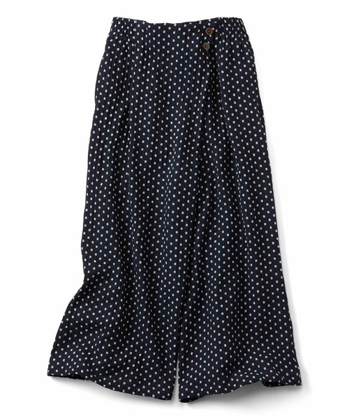 Live in comfort（リブインコンフォート）の「リブ　イン　コンフォート　ダブルガーゼが軽やかなはき心地　前重なりパンツ（その他パンツ・レディース・ライトグレー/イエロー/ブラウン/ホワイト×グレー/ブルー系その他/グリーン/ブラック系その他/オレンジ/ロイヤルブルー/ピンク系その他/ブラック/サックスブルー/グレー系その他/パープル/グリーン系その他/ライトピンク/カーキ/チャコールグレー/杢グレー/レッド/グレー/キャメル/ブラック×ホワイト/ホワイト×ブルー・MEDIUM/XX-LARGE/LARGE/X-LARGE/XXX-LARGE/SMALL）」の6枚目の写真