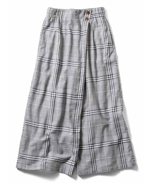 Live in comfort（リブインコンフォート）の「リブ　イン　コンフォート　ダブルガーゼが軽やかなはき心地　前重なりパンツ（その他パンツ・レディース・ライトグレー/イエロー/ブラウン/ホワイト×グレー/ブルー系その他/グリーン/ブラック系その他/オレンジ/ロイヤルブルー/ピンク系その他/ブラック/サックスブルー/グレー系その他/パープル/グリーン系その他/ライトピンク/カーキ/チャコールグレー/杢グレー/レッド/グレー/キャメル/ブラック×ホワイト/ホワイト×ブルー・MEDIUM/XX-LARGE/LARGE/X-LARGE/XXX-LARGE/SMALL）」の9枚目の写真