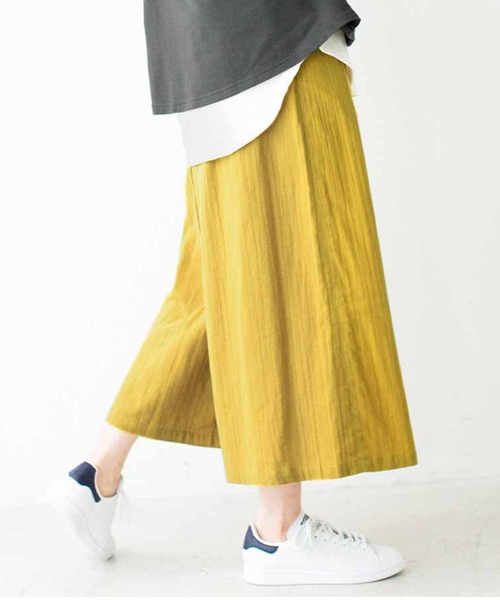 Live in comfort（リブインコンフォート）の「リブ　イン　コンフォート　ダブルガーゼが軽やかなはき心地　前重なりパンツ（その他パンツ・レディース・ライトグレー/イエロー/ブラウン/ホワイト×グレー/ブルー系その他/グリーン/ブラック系その他/オレンジ/ロイヤルブルー/ピンク系その他/ブラック/サックスブルー/グレー系その他/パープル/グリーン系その他/ライトピンク/カーキ/チャコールグレー/杢グレー/レッド/グレー/キャメル/ブラック×ホワイト/ホワイト×ブルー・MEDIUM/XX-LARGE/LARGE/X-LARGE/XXX-LARGE/SMALL）」の19枚目の写真