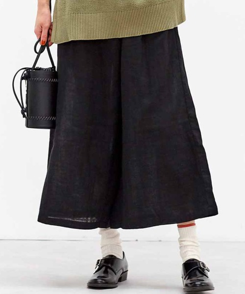 Live in comfort（リブインコンフォート）の「リブ　イン　コンフォート　ダブルガーゼが軽やかなはき心地　前重なりパンツ（その他パンツ・レディース・ライトグレー/イエロー/ブラウン/ホワイト×グレー/ブルー系その他/グリーン/ブラック系その他/オレンジ/ロイヤルブルー/ピンク系その他/ブラック/サックスブルー/グレー系その他/パープル/グリーン系その他/ライトピンク/カーキ/チャコールグレー/杢グレー/レッド/グレー/キャメル/ブラック×ホワイト/ホワイト×ブルー・MEDIUM/XX-LARGE/LARGE/X-LARGE/XXX-LARGE/SMALL）」の4枚目の写真