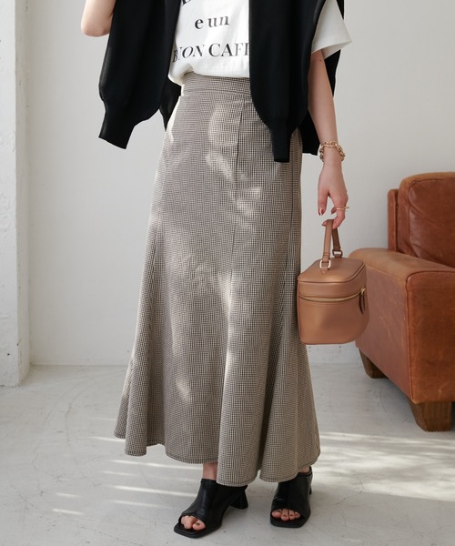 DISCOAT（ディスコート）の「ギンガムマーメイドスカート（スカート・レディース・ブラック・SMALL/MEDIUM/LARGE）」の4枚目の写真