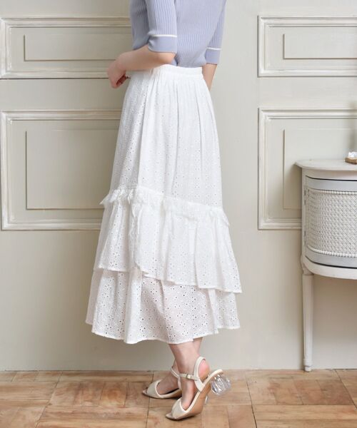 ems excite(エムズエキサイト)の「レースティアードスカート(スカート・レディース・ブルー/アイボリー/オフホワイト・FREE)」の13枚目の写真