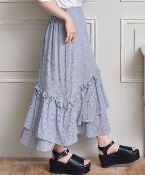 ems excite(エムズエキサイト)の「レースティアードスカート(スカート・レディース・ブルー/アイボリー/オフホワイト・FREE)」の3枚目の写真