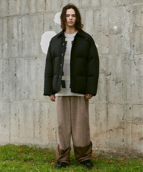 CASPER JOHN(キャスパージョン)の「Cleric down jacket/クレリックダウンジャケット(ダウンジャケット/コート・メンズ・マスタード/ブラック・SMALL/MEDIUM/LARGE)」の7枚目の写真