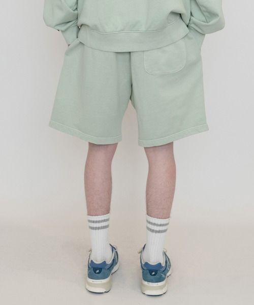 Levi's（リーバイス）の「LEVI'S(R) FRESH RED TAB スウェットショートパンツ NATURAL DYE LIME（スウェットパンツ・メンズ・グリーン・S/M/L/XL）」の2枚目の写真