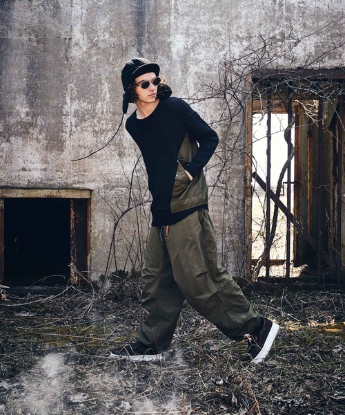 glamb（グラム）の「Military Remake Knit / ミリタリーリメイクニット（ニット/セーター・メンズ・ブラック×カーキ/ネイビー系・M/L/S）」の17枚目の写真