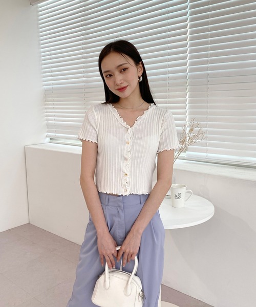 by muni:r（バイ ムニール）の「ウェーブリブ半袖カーディガン（ニット