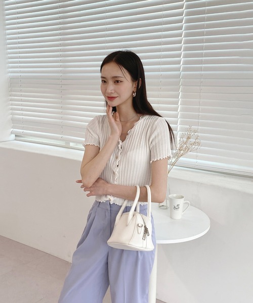 by muni:r（バイ ムニール）の「ウェーブリブ半袖カーディガン（ニット/セーター・レディース・ブラック/ピンク/イエロー/ブルー/グリーン/アイボリー・FREE）」の17枚目の写真