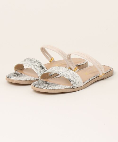 KOBE LETTUCE（コウベレタス）の「2wayフラットサンダル（サンダル・レディース・ブラック系/ブラウン系/シルバー/ブラック系その他/ホワイト系その他・L/LL/S/M）」の11枚目の写真