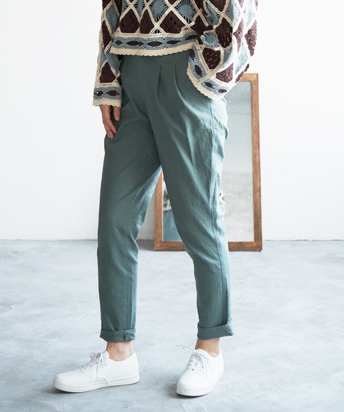 LBC（エルビーシー）の「リネンコンストレッチテーパード（その他パンツ・レディース・オレンジ/チャコールグレー/グリーン/オフホワイト・M/S/L）」の3枚目の写真