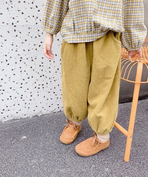 aimoha（アイモハ）の「aimoha-KIDS- 子供服コーデュロイ素材裾絞りパンツ（チノパンツ・キッズ・ベージュ/イエロー・90/100/110/120/80/130）」の3枚目の写真