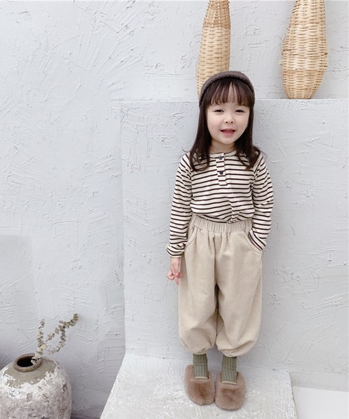 aimoha（アイモハ）の「aimoha-KIDS- 子供服コーデュロイ素材裾絞りパンツ（チノパンツ・キッズ・ベージュ/イエロー・90/100/110/120/80/130）」の19枚目の写真