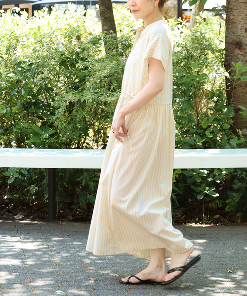 B.C STOCK(ベーセーストック)の「フラットトングサンダル(サンダル・レディース・ホワイト/ブラック/グレー・SMALL/MEDIUM/LARGE)」の5枚目の写真