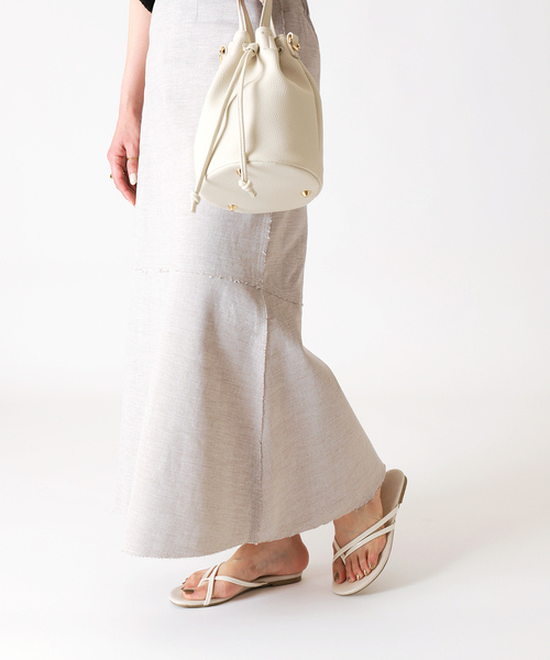 B.C STOCK(ベーセーストック)の「フラットトングサンダル(サンダル・レディース・ホワイト/ブラック/グレー・SMALL/MEDIUM/LARGE)」の12枚目の写真