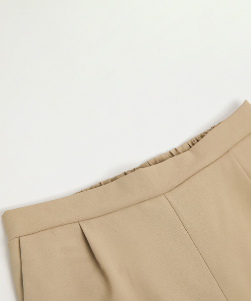 La-gemme（ラジェム）の「Vネックセットアップ（セットアップ・レディース・キナリ/ベージュ/グリーン/ブラック/モスグリーン/ブラウン・M/L）」の17枚目の写真