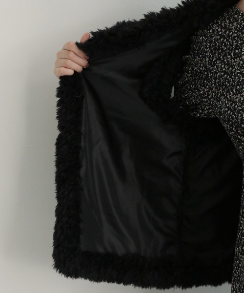 mysty woman(ミスティウーマン)の「エコファーベスト 123272(その他アウター・レディース・アイボリー/ブラック/モカ/ベージュ系その他・FREE)」の10枚目の写真