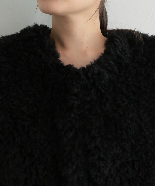 mysty woman(ミスティウーマン)の「エコファーベスト 123272(その他アウター・レディース・アイボリー/ブラック/モカ/ベージュ系その他・FREE)」の17枚目の写真