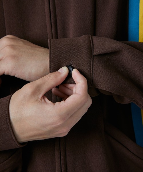 CITY TOKYO（シティトウキョウ）の「【洗える】TOKYOパーフェクショントラックジャケット（ブルゾン・メンズ・ホワイト/ネイビー/パープル/ライトグレー/ブラウン・1/2）」の13枚目の写真