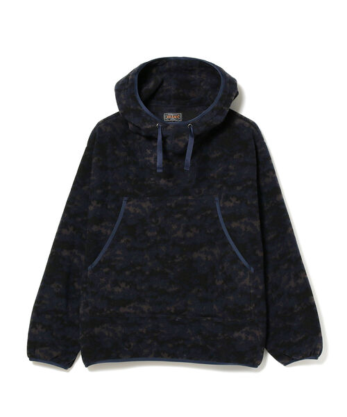 BEAMS PLUS（ビームスプラス）の「BEAMS PLUS / フリース カモフラージュプリント ミリタリー スモック（ブルゾン・メンズ・オリーブ/ネイビー・S/M/L/XL）」の2枚目の写真