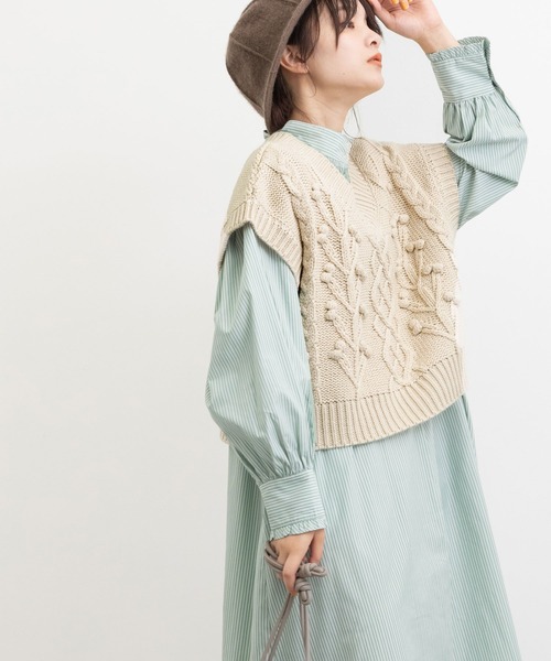 POU DOU DOU(プードゥドゥ)の「ケーブル編みポップコーンニットベスト(ベスト・レディース・グレー/カーキ/キナリ・3)」の7枚目の写真