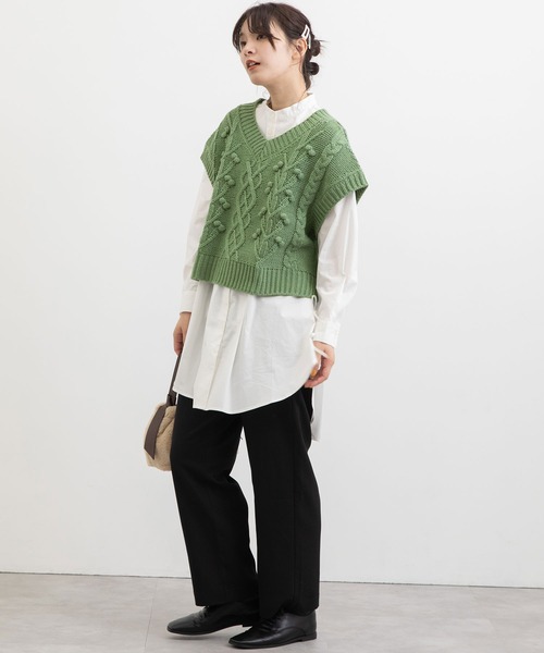 POU DOU DOU(プードゥドゥ)の「ケーブル編みポップコーンニットベスト(ベスト・レディース・グレー/カーキ/キナリ・3)」の17枚目の写真