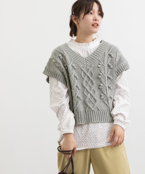 POU DOU DOU（プードゥドゥ）の「ケーブル編みポップコーンニット