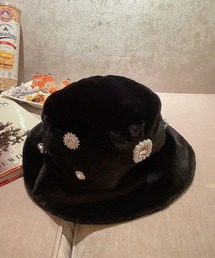 Swankiss SX femi fur バケハ White Swankiss（スワンキス）の「SX femi fur バケハ（ハット）」 - WEAR