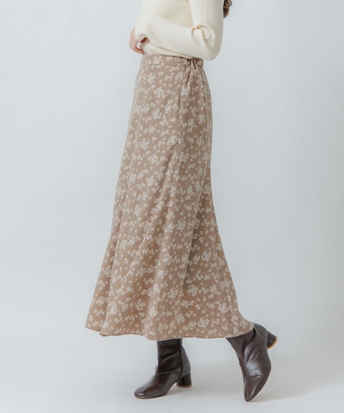 flower(フラワー)の「フローラルブーケスカート(スカート・レディース・ブラウン/ベージュ・FREE)」の7枚目の写真