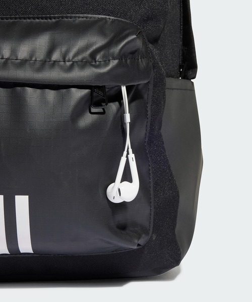 adidas(アディダス)の「クラシック バッジ オブ スポーツ スリーストライプス バックパック / アディダス adidas(バックパック/リュック・メンズ・ブラック×ホワイト・FREE)」の6枚目の写真