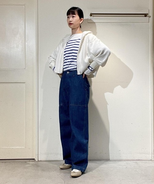 SALON adam et rope'(サロン アダム エ ロペ)の「【WEB限定カラー】ワッフルクロップドパーカー / ワイド / ビッグ(パーカー・レディース・グレー/ブラック/ホワイト・FREE)」の19枚目の写真