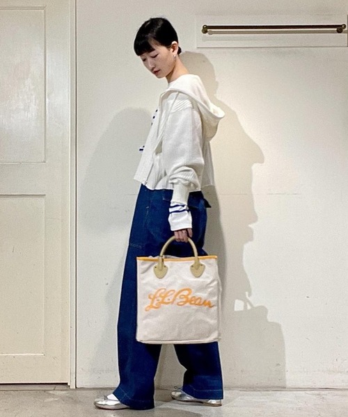 SALON adam et rope'(サロン アダム エ ロペ)の「【WEB限定カラー】ワッフルクロップドパーカー / ワイド / ビッグ(パーカー・レディース・グレー/ブラック/ホワイト・FREE)」の18枚目の写真