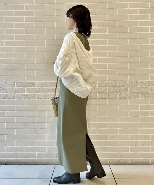 SALON adam et rope'(サロン アダム エ ロペ)の「【WEB限定カラー】ワッフルクロップドパーカー / ワイド / ビッグ(パーカー・レディース・グレー/ブラック/ホワイト・FREE)」の22枚目の写真