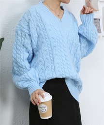 Vネックケーブルニットトップス