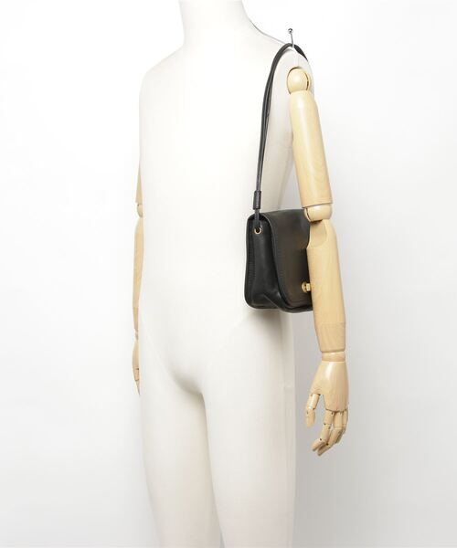 SLOW（スロウ）の「SLOW(スロウ)BONO flap width shoulder bag 49S301K 