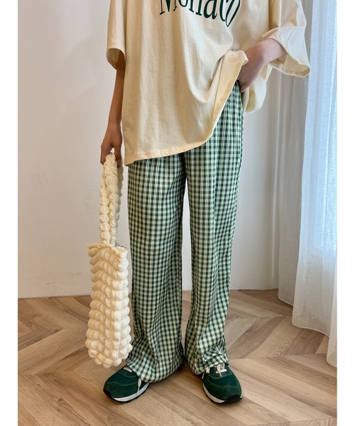WC（ダブル シー）の「ギンガムチェックプリーツパンツ（スラックス・レディース・ブラック/グリーン・FREE）」の2枚目の写真