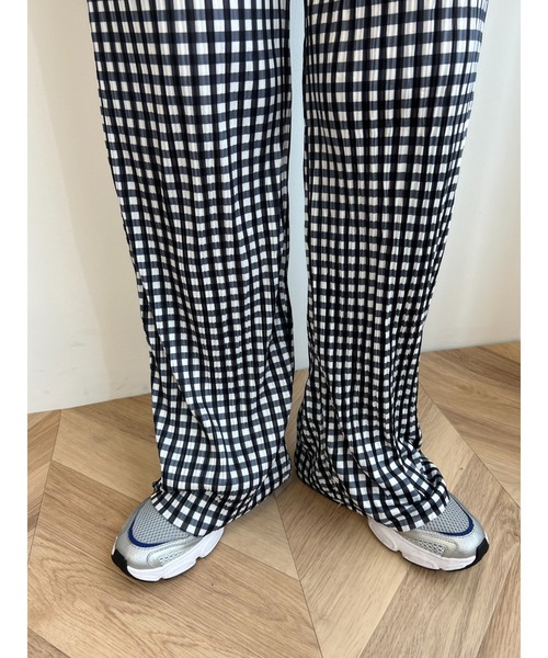 WC（ダブル シー）の「ギンガムチェックプリーツパンツ（スラックス・レディース・ブラック/グリーン・FREE）」の14枚目の写真