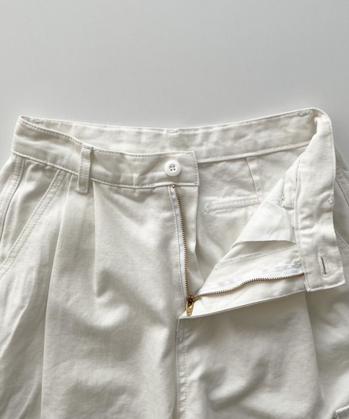 CANAL JEAN（キャナルジーン）の「El mar(エルマール) コットンツイルカーゴパンツ（カーゴパンツ・レディース・ホワイト・MEDIUM/SMALL）」の12枚目の写真