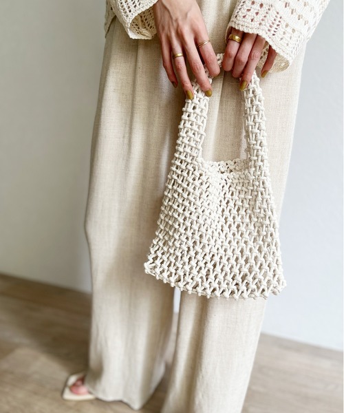 ISOOK（アイスー）の「【ZOZO限定】Mesh mini hand bag / メッシュミニハンドバッグ（ハンドバッグ・レディース・アイボリー/ブラック/ブルー・FREE）」の16枚目の写真