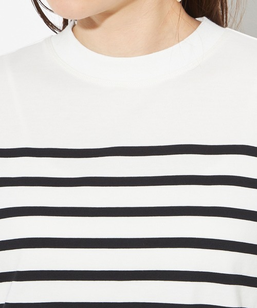 Petit Honfleur（プチオンフルール）の「【UVカット・接触冷感】オーガニックコットンボーダーモックネックＴシャツ（Tシャツ/カットソー・レディース・アイボリー/ブラック・L/M）」の6枚目の写真