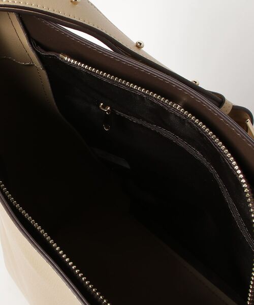 MIAN (ミアン)の「【MIAN】PUレザーショルダーバッグ 2231-118-1(ショルダーバッグ・レディース・アイボリー/ブラウン/ブラック/ベージュ・FREE)」の6枚目の写真