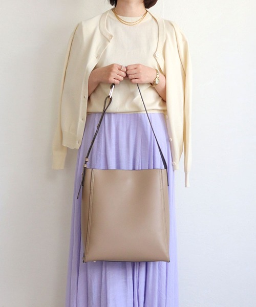 MIAN (ミアン)の「【MIAN】PUレザーショルダーバッグ 2231-118-1(ショルダーバッグ・レディース・アイボリー/ブラウン/ブラック/ベージュ・FREE)」の4枚目の写真
