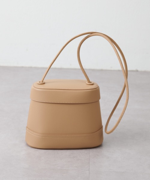 Whim Gazette（ウィムガゼット）の「【LE VERNIS】別注ボックスショルダー（ショルダーバッグ・レディース・ブラック/ベージュ/グリーン・FREE）」の12枚目の写真